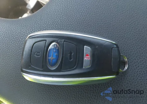 2018 Subaru Impreza 2.0I Premium z USA, uszkodzony, nr VIN 4S3GTAD60J3745292